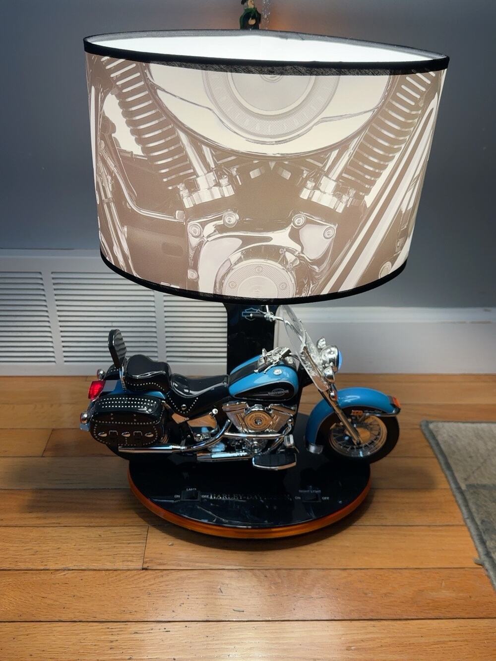 2004 Harley Davidson Heritage Softail Motorcycle Table Lamp Light Sound Works